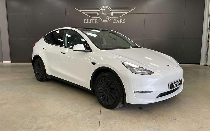 Used Tesla Model Y Long Range AWD 286 kW (389 HP) 2025 SUV