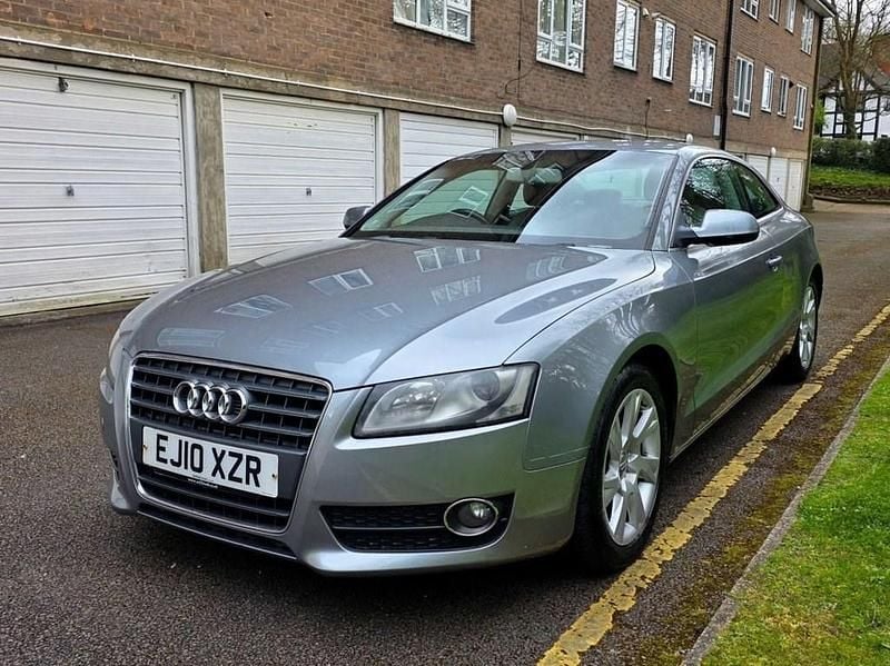 Used Audi A5 Design 180 HP (132 kW) 2010 Grey Coupe