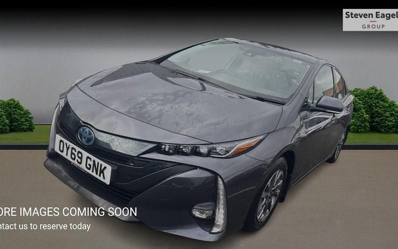 Used Toyota Prius 122 HP (89 kW) 2019 Hatchback