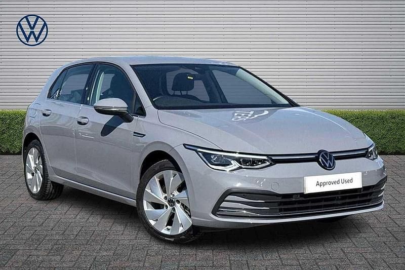 Used VW Golf VIII Style 130 HP (95 kW) 2023 Grey Hatchback