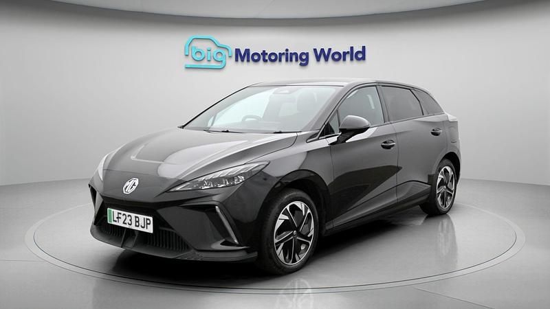 Used MG MG4 EV Trophy 319 kW (435 HP) 2023 Black Hatchback