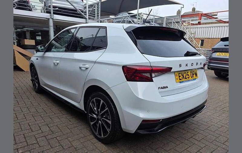 Used Skoda Fabia Monte Carlo 147 HP (108 kW) 2025 Moon white metallic Hatchback