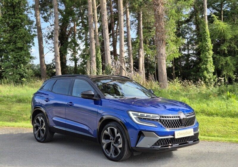 Blue Used 2024 Renault Austral Techno Esprit Alpine SUV | £25,995 (Fair price) - Image 1/4