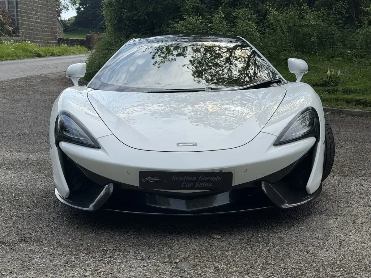 Used McLaren 570GT 2017 White Coupe