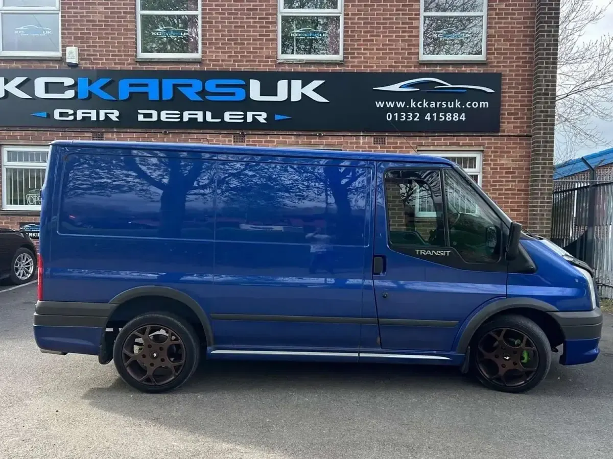 Used Ford Transit Sport 140 HP (102 kW) 2013 Blue Van