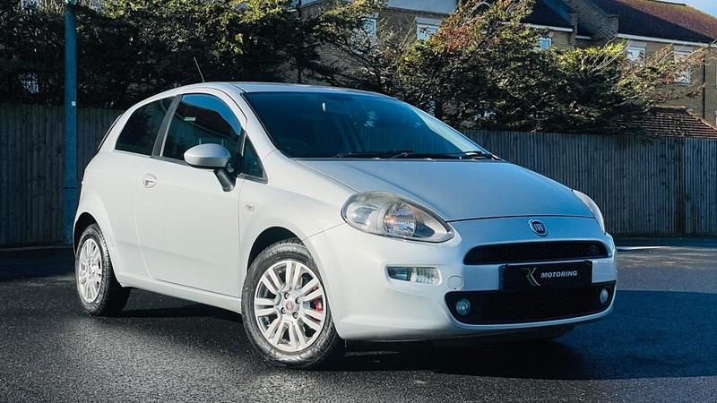 Used Fiat Punto Easy 2013 Grey Hatchback