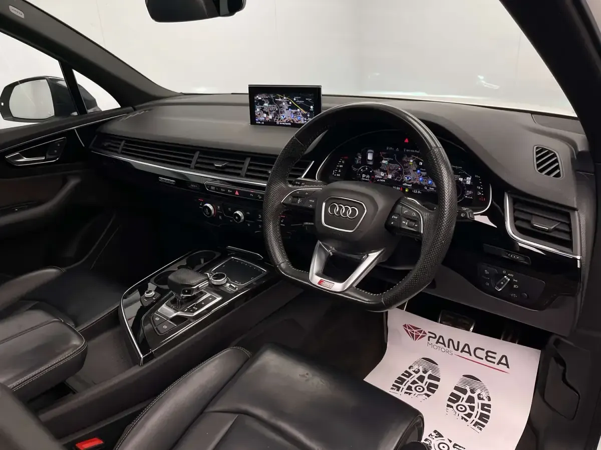 Used Audi Q7 Black Edition 2019 White SUV