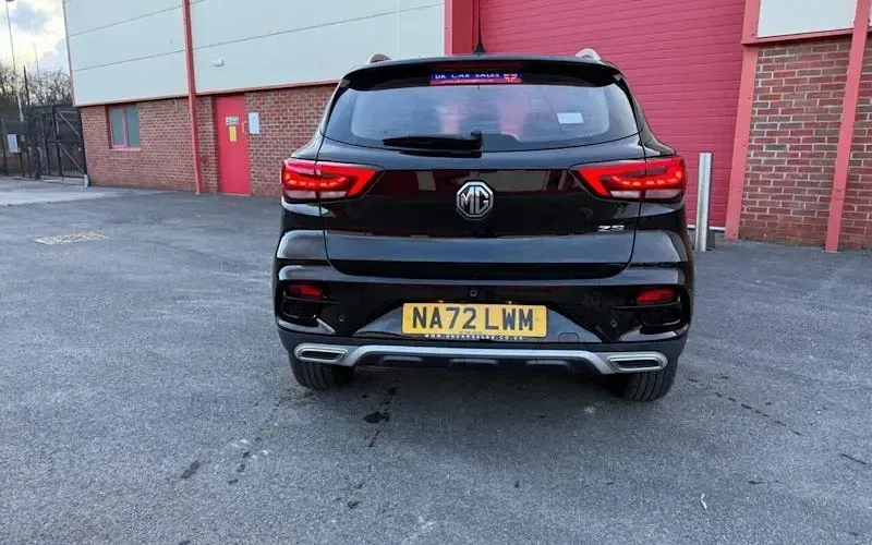 Used MG ZS Exclusive 106 HP (77 kW) 2022 Black SUV