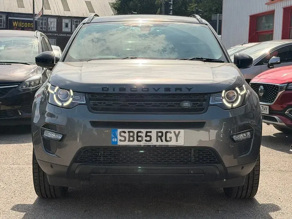 Used Land Rover Discovery 4 HSE Luxury 180 HP (132 kW) 2015 Grey SUV