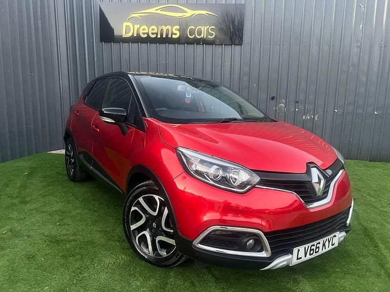 Used Renault Captur Signature 2016 Red/black SUV