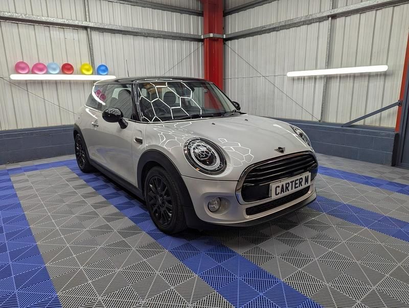Used Mini Cooper Classic 2019 Silver Hatchback