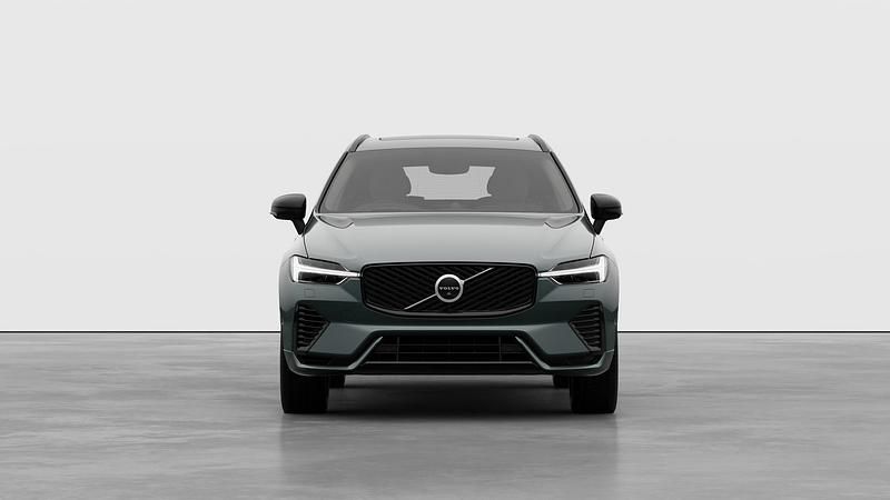 New Volvo XC60 Ultra 2026 Crystal white SUV