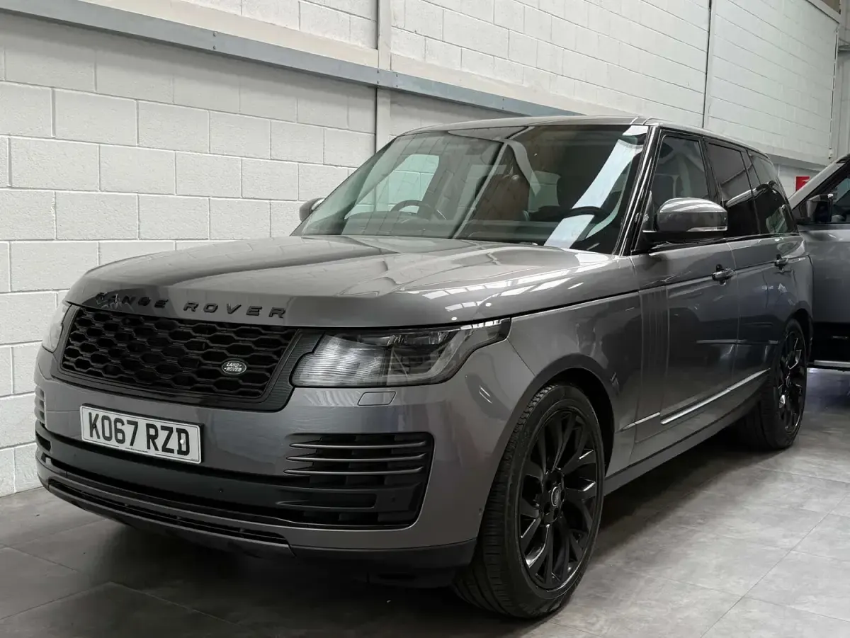 Used Land Rover Range Rover Vogue SE 2018 Grey SUV