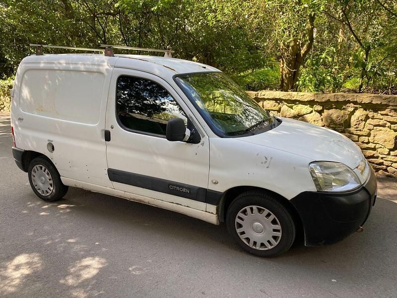 Used Citroën Berlingo First 2011 White MPV