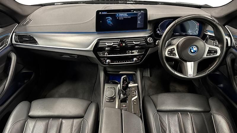 Used BMW 530e M Sport 292 HP (214 kW) 2024 Black Estate