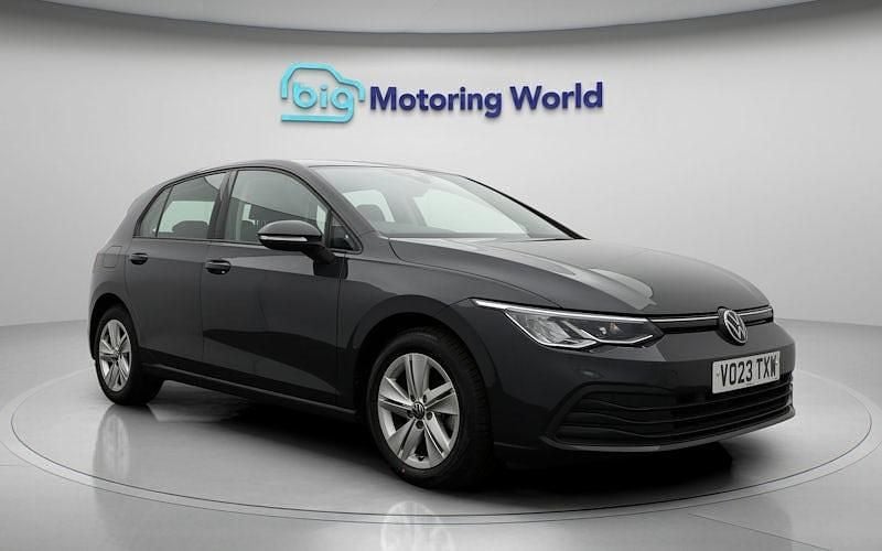 Used VW Golf VIII Life 150 HP (110 kW) 2023 Grey Hatchback