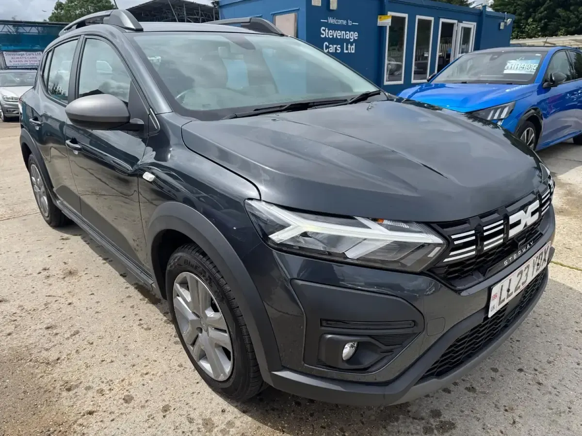 Used Dacia Sandero Expression 2023 Grey Hatchback