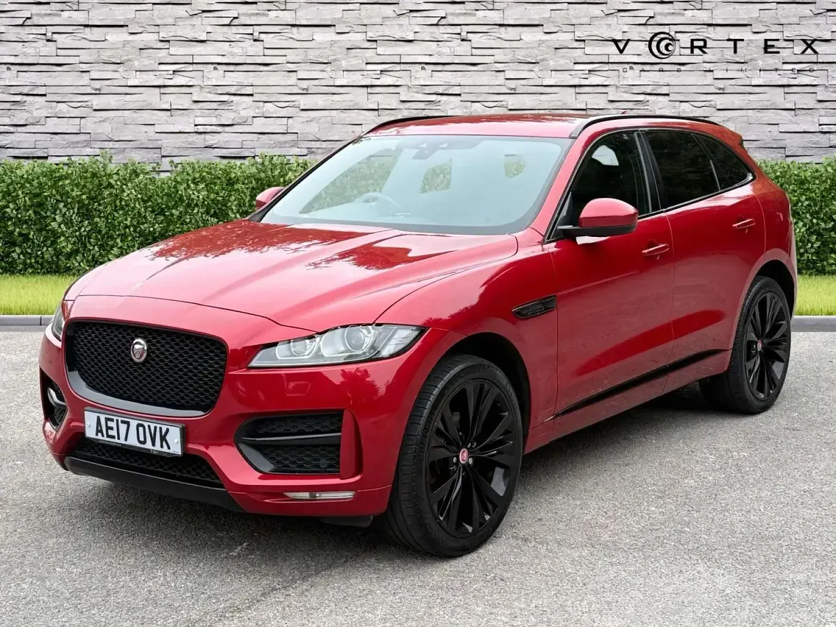 Used Jaguar F-Pace R-Sport 180 HP (132 kW) 2017 Red SUV