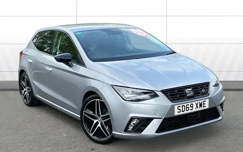 Usado Seat Ibiza FR Sport 80 HP (58 kW) 2021 Citadino