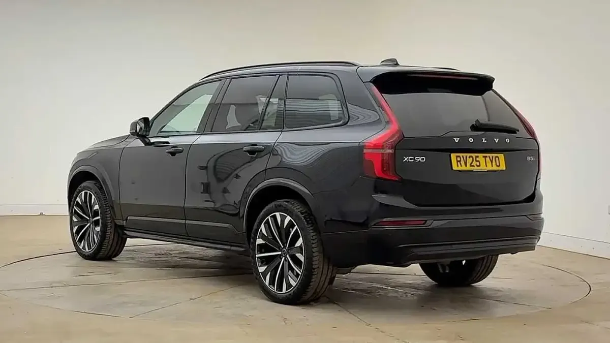 Usado Volvo XC90 Ultra 2025 Negro SUV
