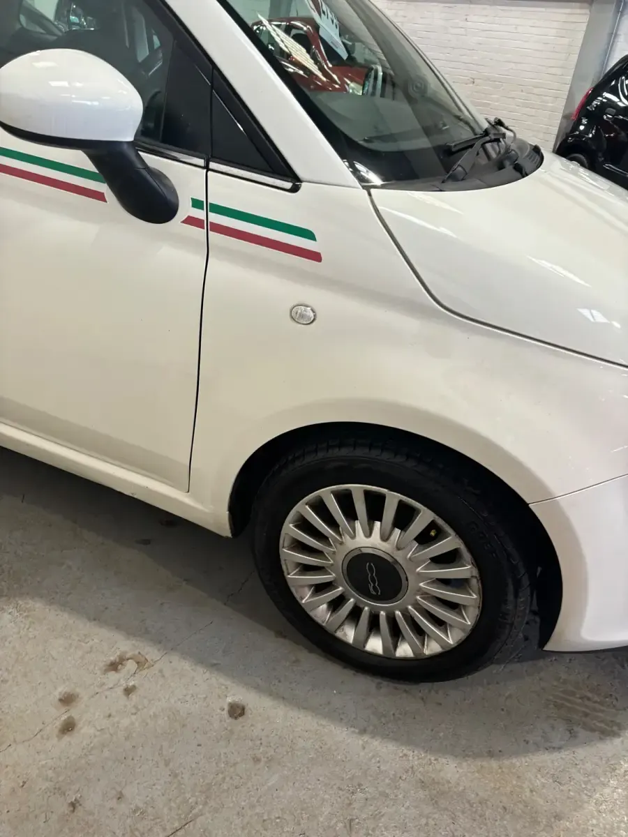 Gebraucht Fiat 500 Lounge 69 PS (50 kW) 2013 Weiß Kleinwagen