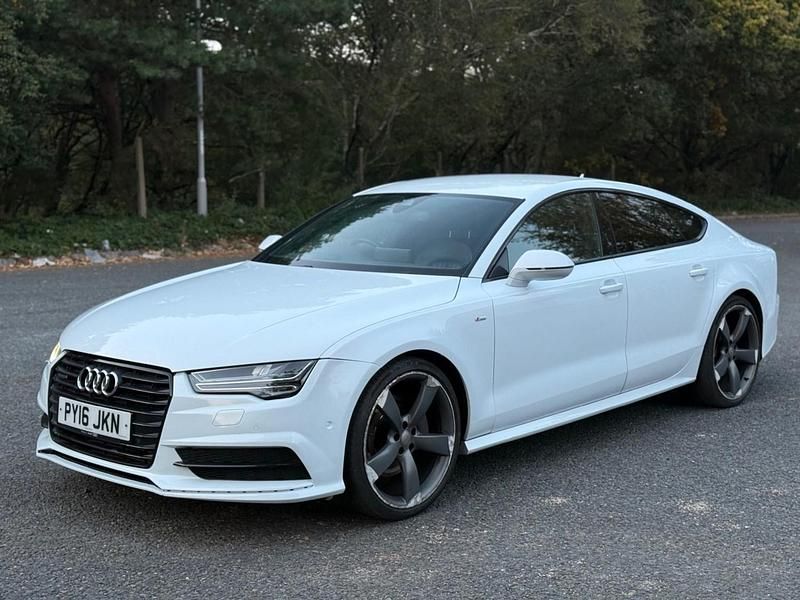 Used Audi A7 Sportback Black Edition 272 HP (200 kW) 2016 White Hatchback