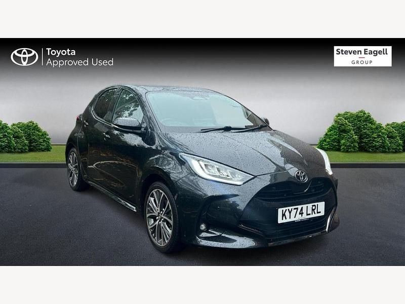 Black Used 2024 Toyota Yaris Hybrid Hatchback | £22,392 (Expensive) - Image 1/3