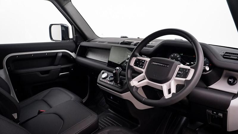 Used Land Rover Defender S 2024 SUV
