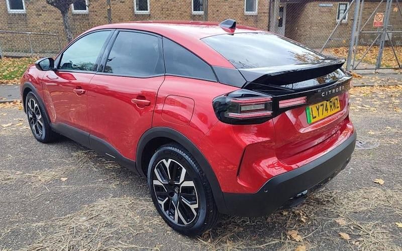 Used Citroën e-C4 114 kW (156 HP) 2025 Red Hatchback