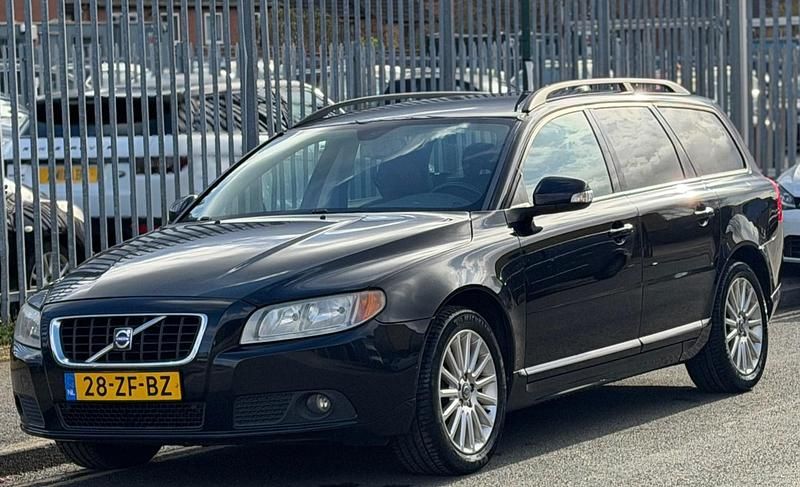 Second-hand Volvo V70 SE Lux 2008 Negru Break