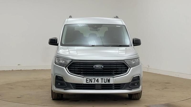 Used Ford Tourneo Connect Titanium 122 HP (89 kW) 2025 Silver MPV