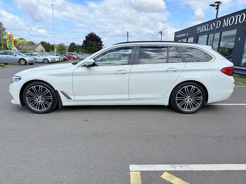 Used BMW 530 Impressive 265 HP (194 kW) 2019 White Estate