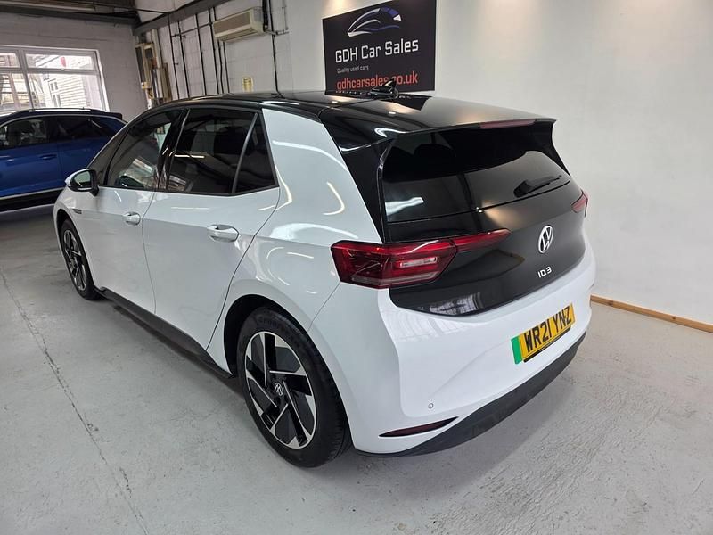 Used VW ID.3 Pro Performance 150 kW (204 HP) 2021 White Hatchback