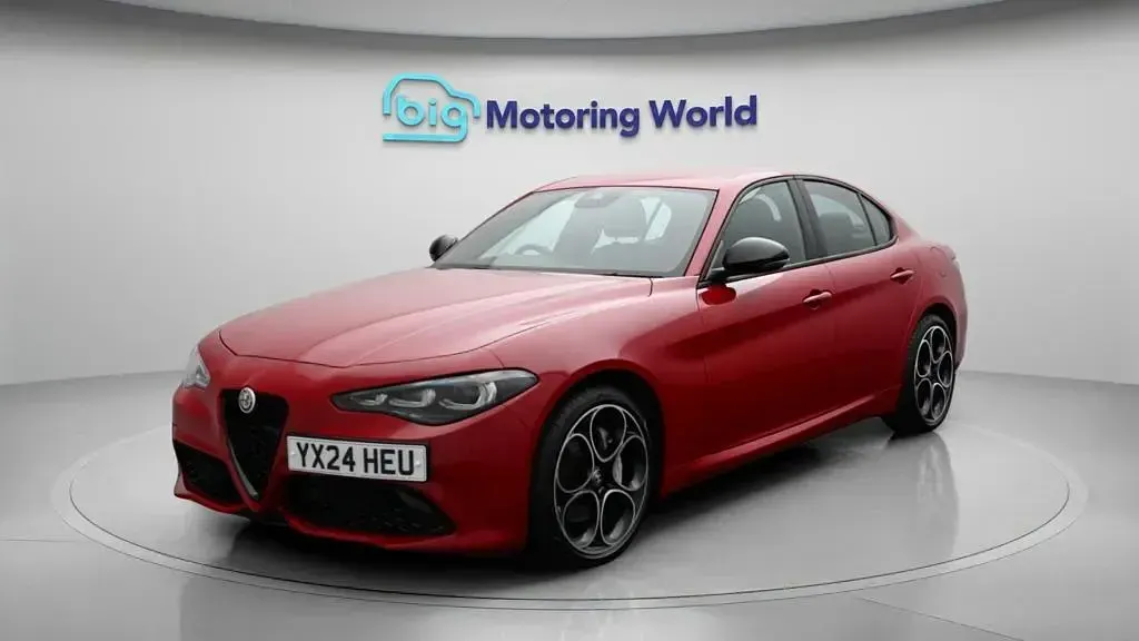 Used Alfa Romeo Giulia Saloon Sprint 280 HP (205 kW) 2024 Sedan