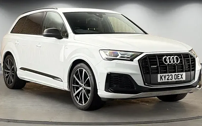 Usado Audi Q7 Black Edition 340 HP (250 kW) 2023 SUV