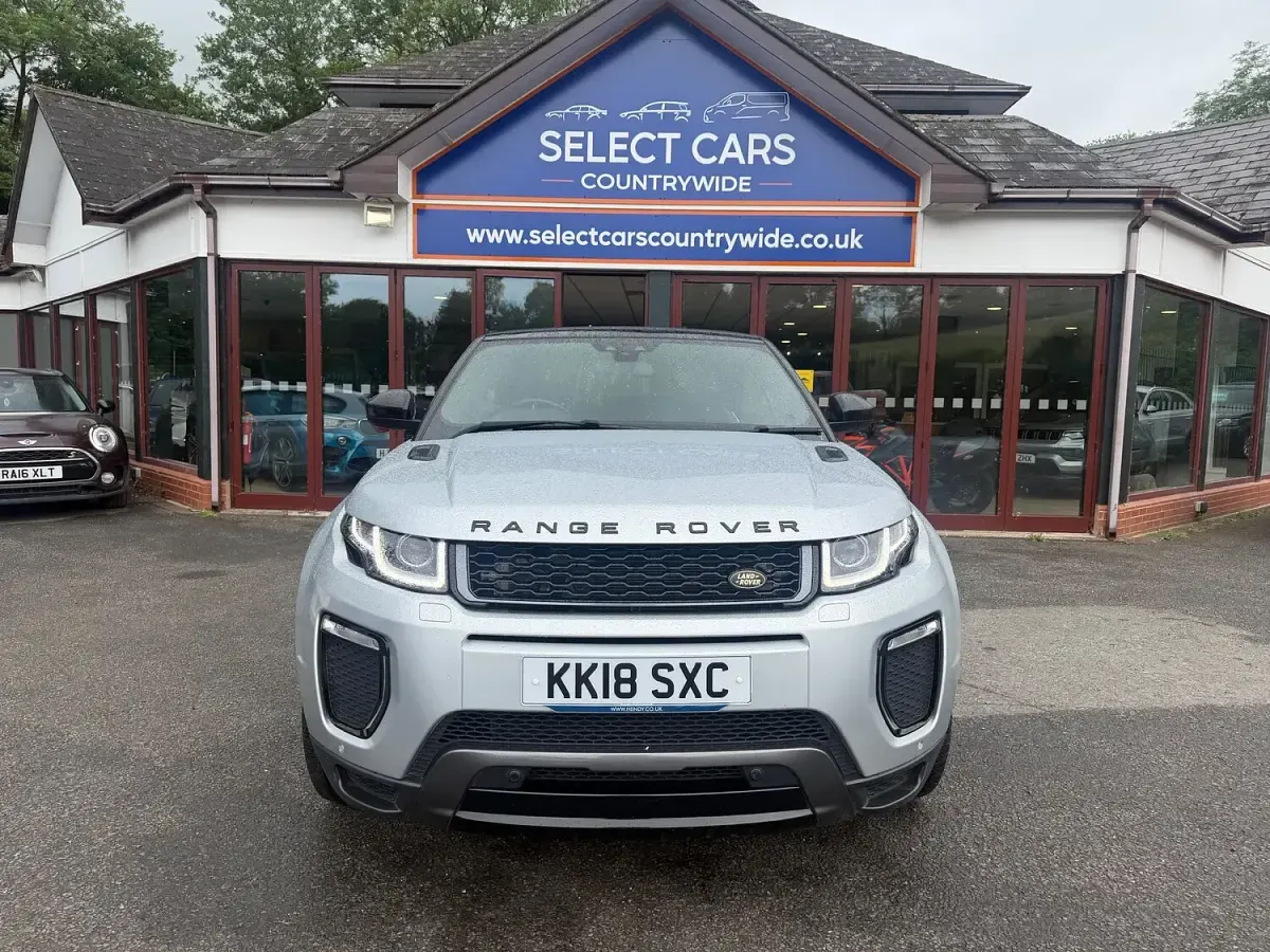 Used Land Rover Range Rover evoque HSE Dynamic 180 HP (132 kW) 2018 Silver Cabriolet