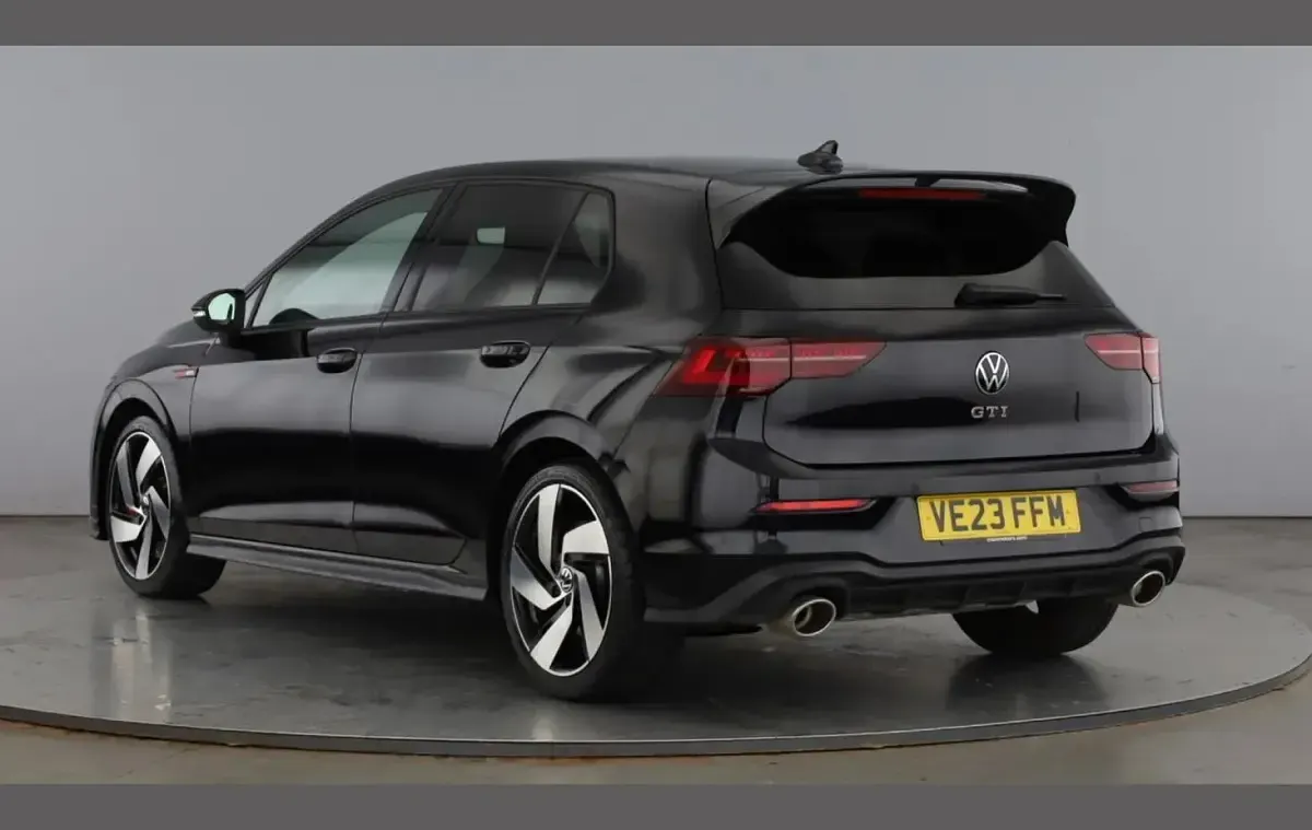 Used VW Golf VIII GTI 300 HP (220 kW) 2023 Deep black pearl Hatchback