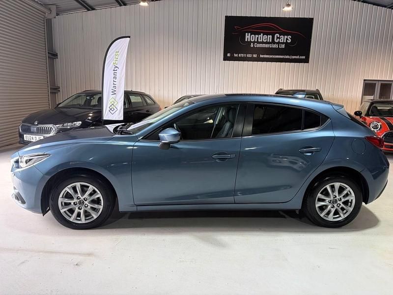 Begagnad Mazda 3 150 HK (110 kW) 2015 Blå Halvkombi