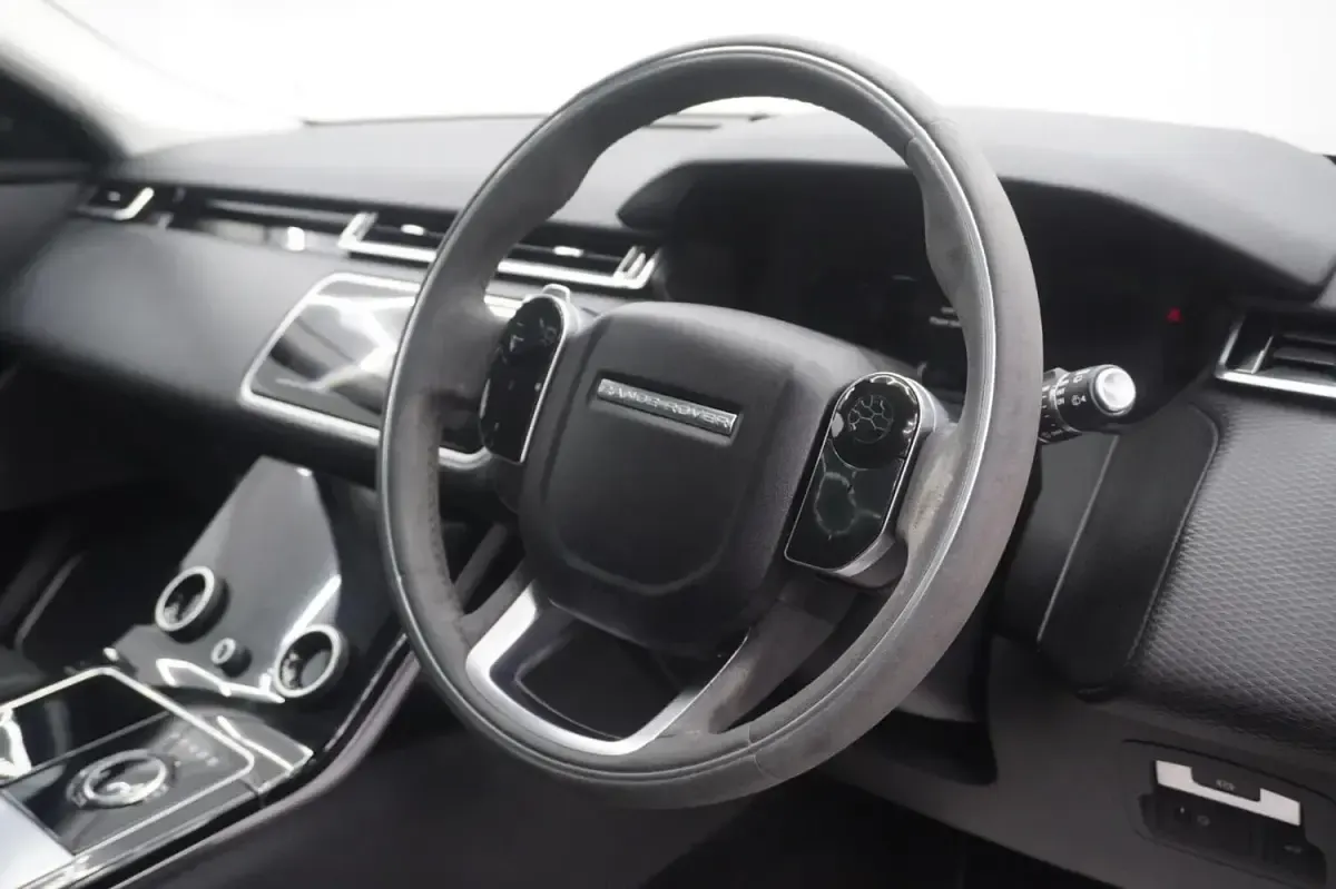 Used Land Rover Range Rover Velar HSE 2017 Gold SUV