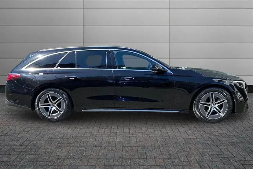 Used Mercedes E200 AMG line 204 HP (150 kW) 2025 Black Estate