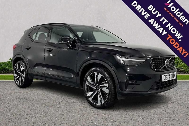Used 2025 Volvo XC40 Ultra SUV | £38,290 (Expensive) - Image 1/4