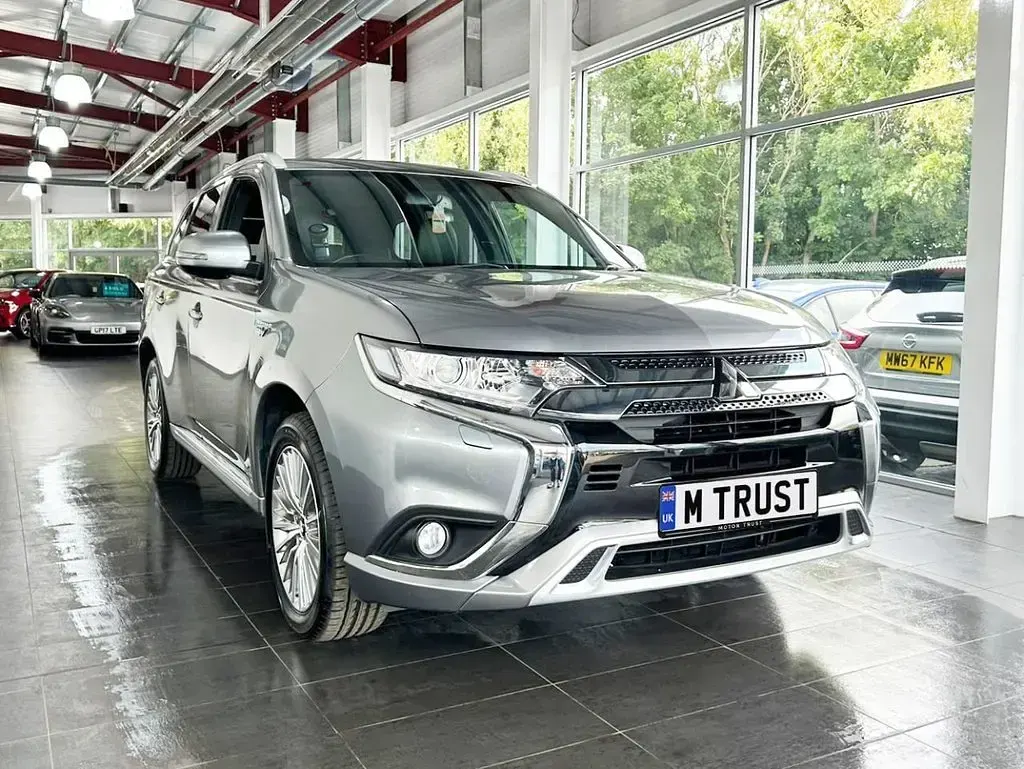 Used Mitsubishi Outlander P-HEV 2021 Grey Estate