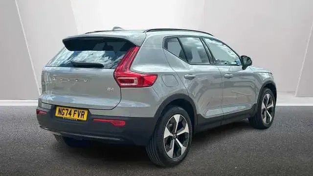 Used Volvo XC40 Plus 194 HP (142 kW) 2025 SUV