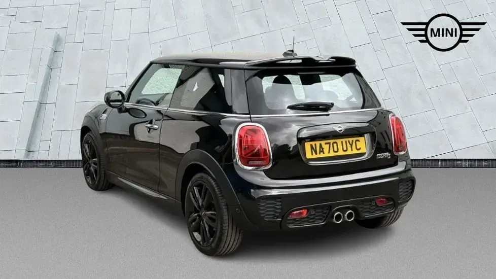 Used Mini Cooper S Hatch 189 HP (139 kW) 2020 Black Hatchback