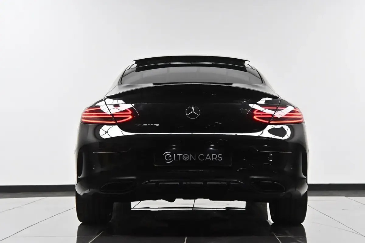 Used Mercedes C250 AMG Line Premium Plus 204 HP (150 kW) 2016 Black Coupe