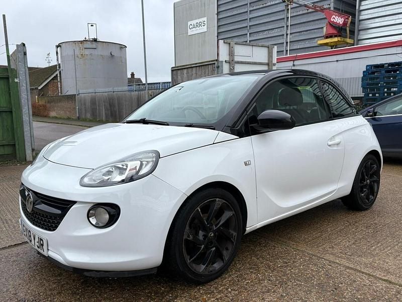 Used Vauxhall Adam S 70 HP (51 kW) 2018 White Hatchback