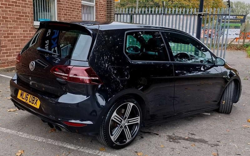 Used VW Golf VII R 300 HP (220 kW) 2016 Black Hatchback