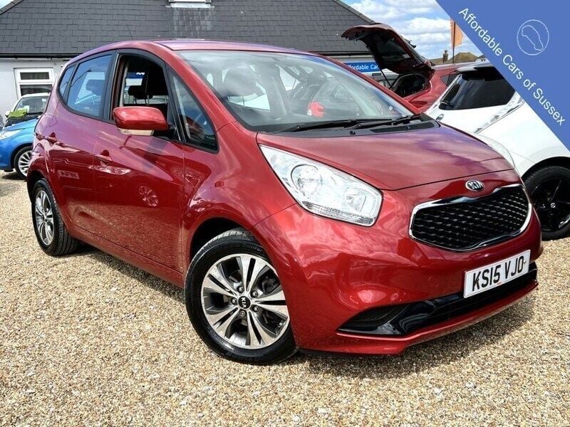 Red Used 2015 Kia Venga Hatchback | £5,995 (A bit pricey) - Image 1/4