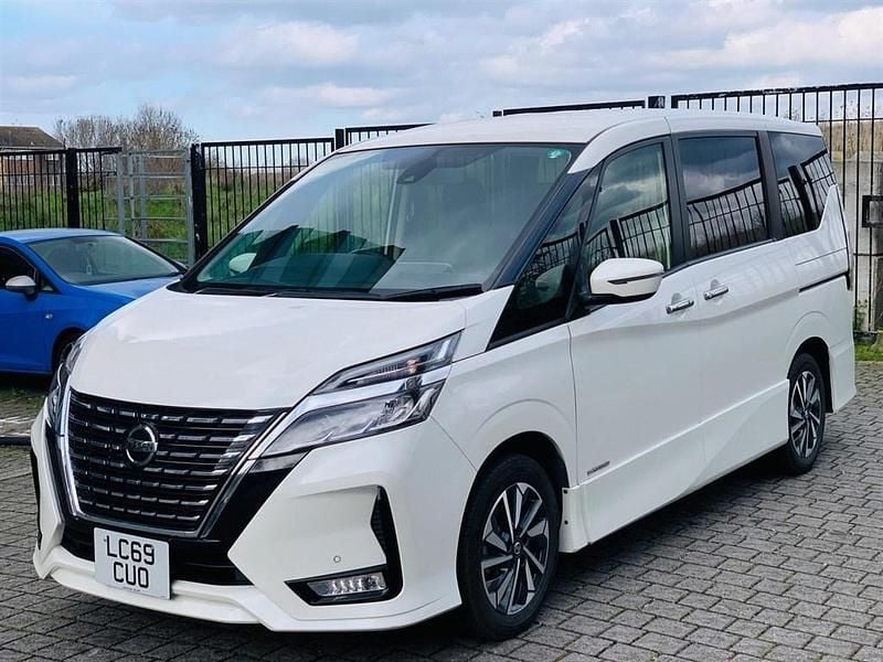 Used Nissan Serena S 2019 White MPV