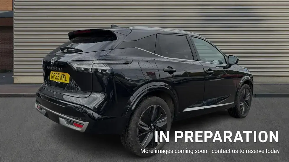 Used Nissan Qashqai Tekna 140 HP (102 kW) 2025 Pearl black SUV